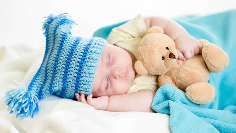 Quelle peluche pour un nouveau-né ?
